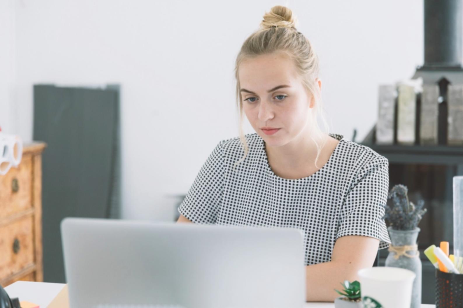 Formation en analyse financière et terminologie